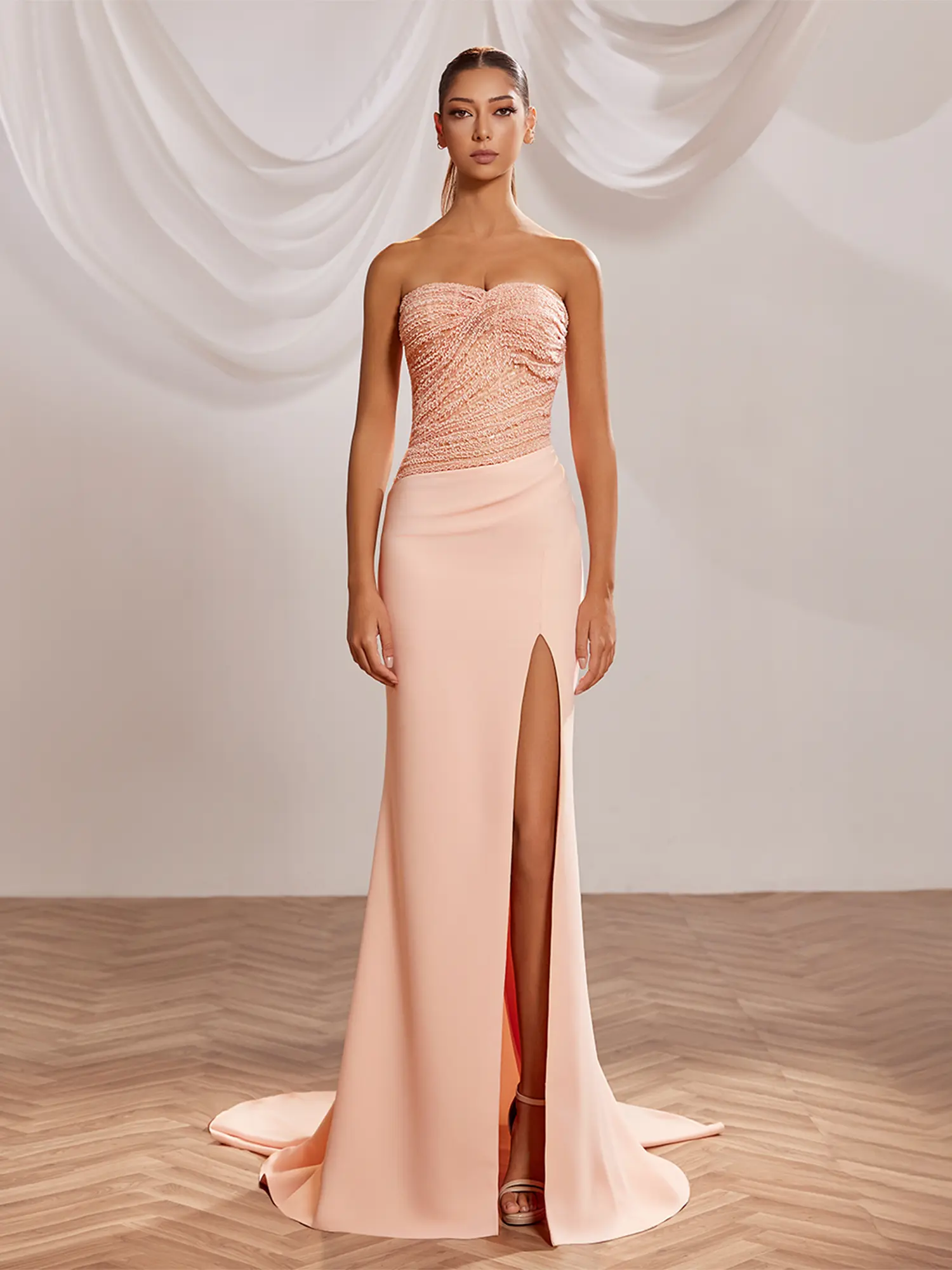 SS226 - Salmon crepe gown with  a heart-shaped beaded Salmon US 01